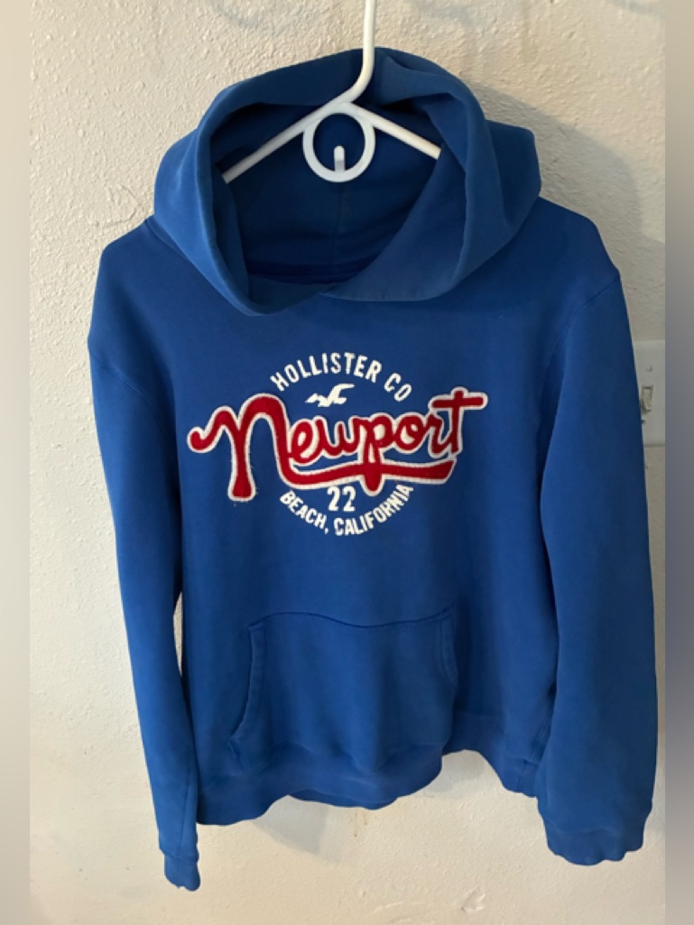 Hollister Newport Beach Ca Hoodie Sweatshirt